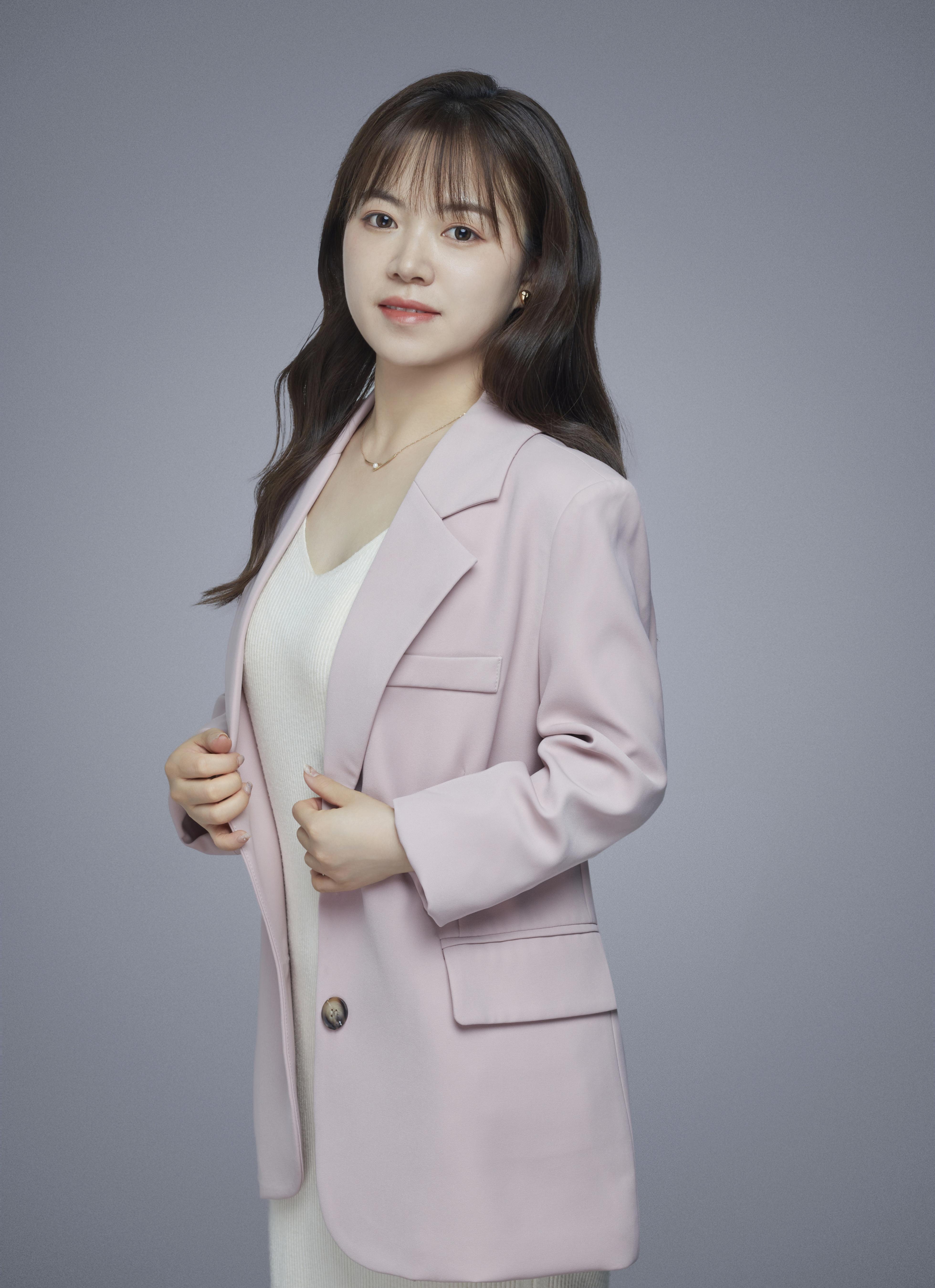 吴丹妮.jpg